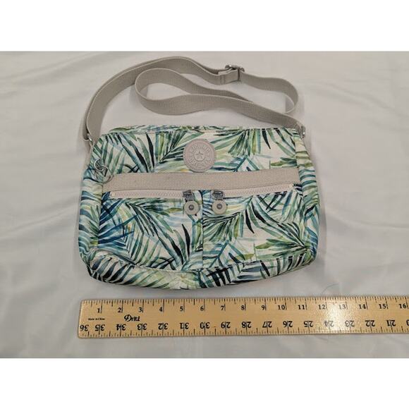 Kipling Angie Light Crossbody Bag Green Jungle Leaf Nylon Travel Bag - Picture 2 of 8